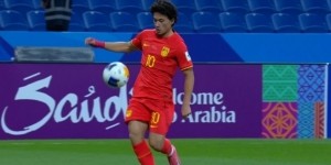 实时数据-半场-国少暂0-2沙特 门将依合散出击滑倒送礼+后防漏人国少1射0正