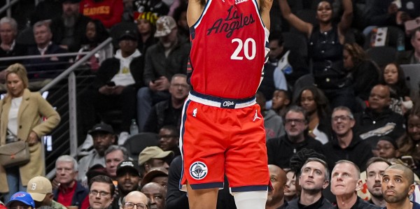 官方网站-科林斯续约多少钱？快船该吸取鲍威尔的教训 续不起就逢高抛售